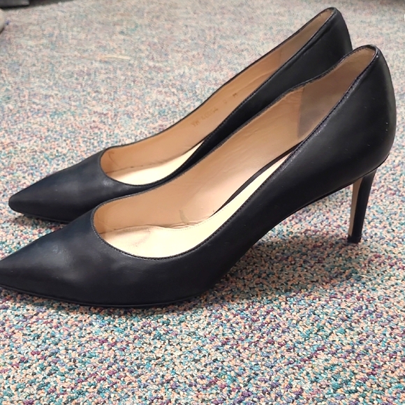 Stuart Weitzman Shoes - Like New Stuart Weitzman Elegant Black Women's Heels